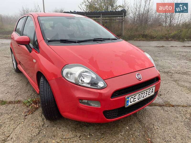 Хэтчбек Fiat Punto 2013 в Черновцах