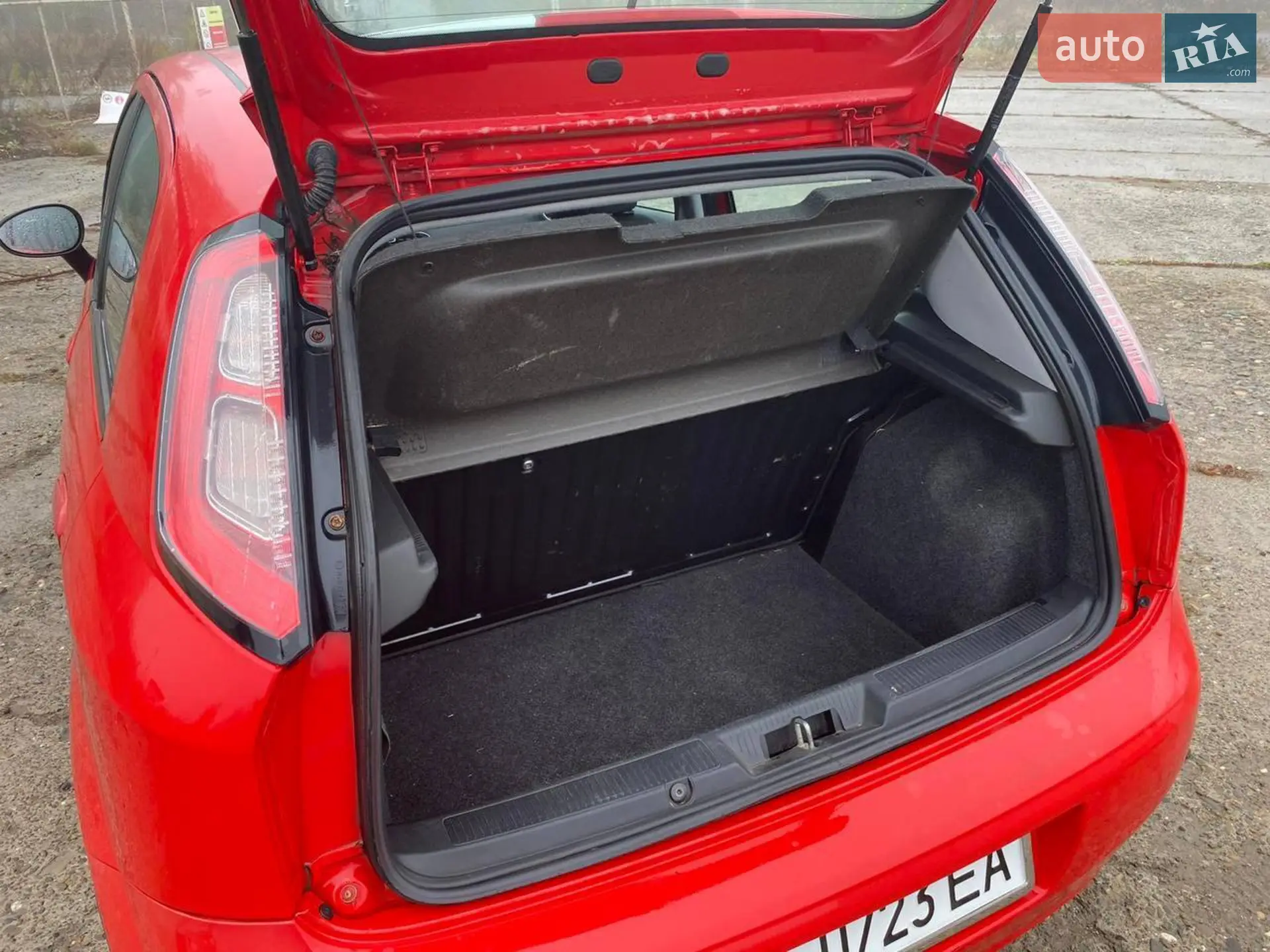 2013 Fiat Punto - мініатюра 15