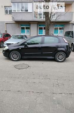 Хэтчбек Fiat Punto 2010 в Львове