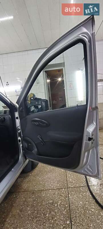 Хэтчбек Fiat Punto 2007 в Киеве