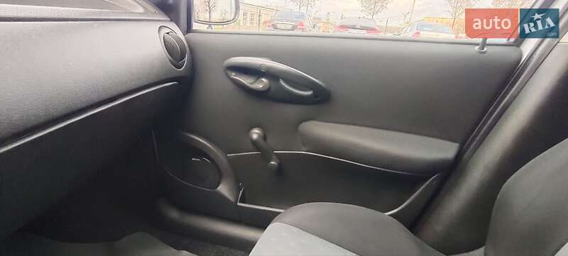 Хэтчбек Fiat Punto 2007 в Киеве