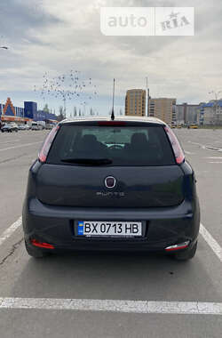 Хэтчбек Fiat Punto 2012 в Каменец-Подольском