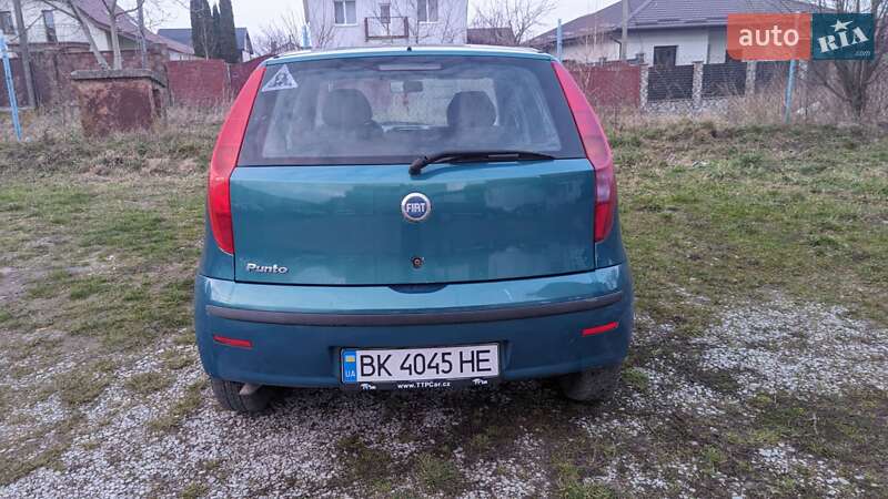 Хэтчбек Fiat Punto 2006 в Здолбунове