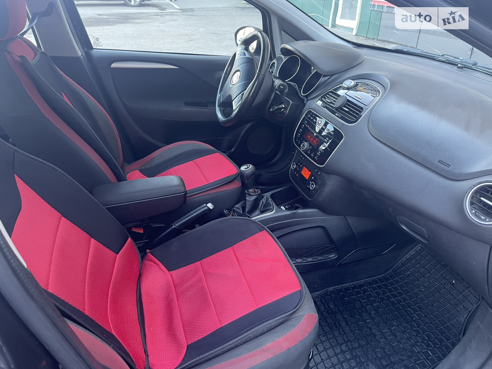 2012 Fiat Punto - мініатюра 18