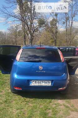Хэтчбек Fiat Punto 2013 в Тальном