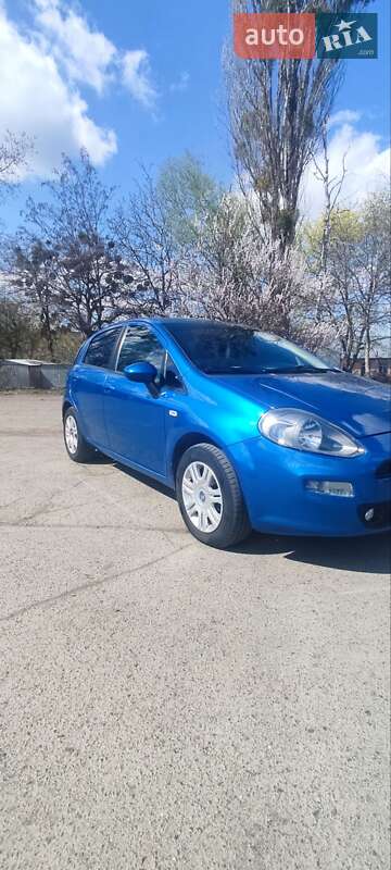 Хэтчбек Fiat Punto 2013 в Тальном