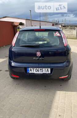 Хэтчбек Fiat Punto 2013 в Косове