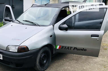Хэтчбек Fiat Punto 1994 в Бурштыне