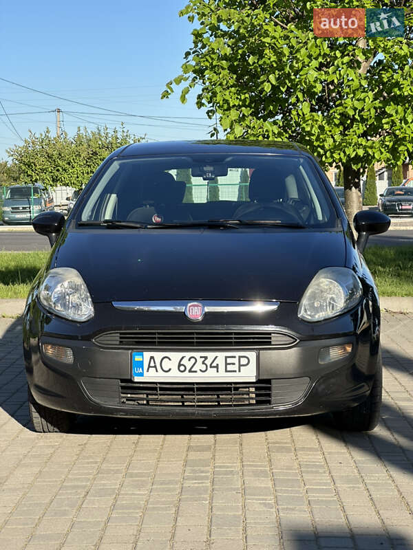 Хэтчбек Fiat Punto 2011 в Луцке
