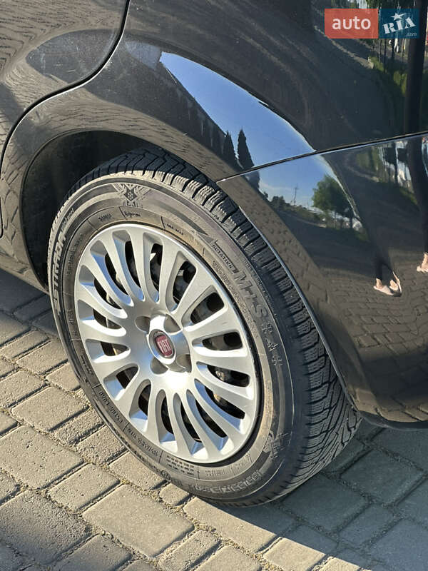 Хэтчбек Fiat Punto 2011 в Луцке