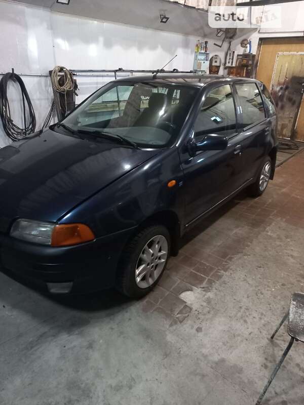 Хетчбек Fiat Punto 1994 в Житомирі