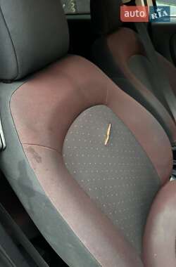 Хэтчбек Fiat Punto 2009 в 