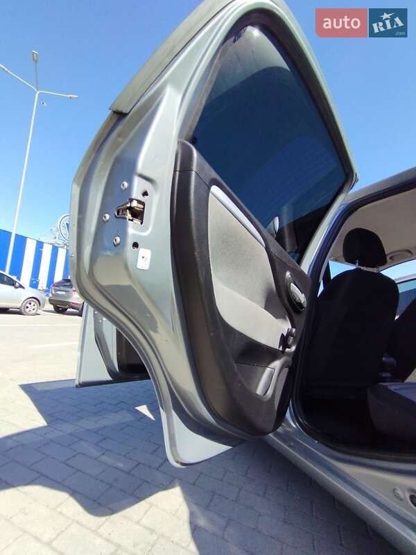 Хэтчбек Fiat Punto 2011 в Калуше