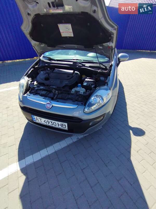 Хэтчбек Fiat Punto 2011 в Калуше