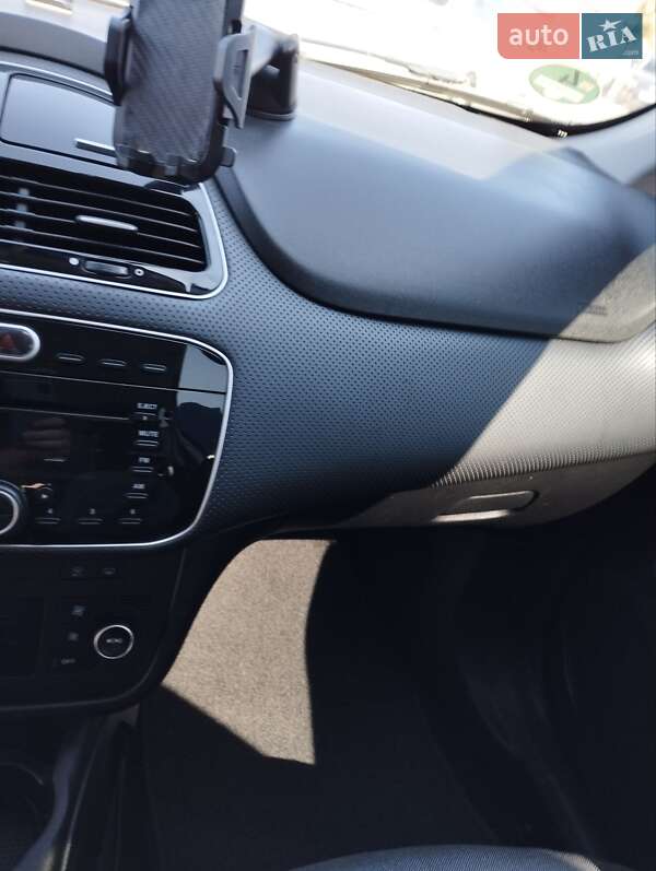 Хэтчбек Fiat Punto 2011 в Калуше