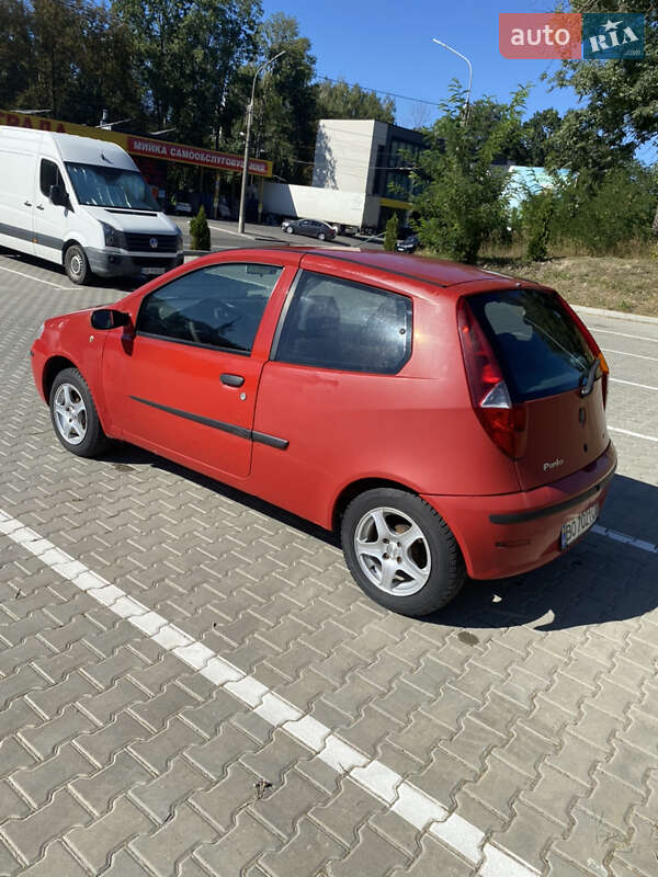 Хэтчбек Fiat Punto 2005 в Тернополе