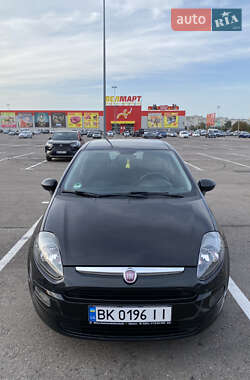 Хэтчбек Fiat Punto 2011 в Ровно