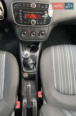 Хэтчбек Fiat Punto 2011 в Ровно