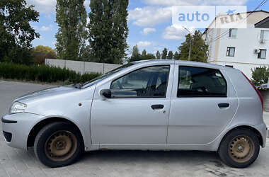 Хэтчбек Fiat Punto 2007 в Вознесенске