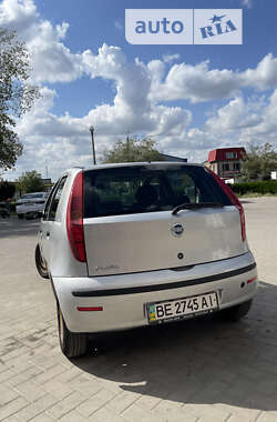 Хэтчбек Fiat Punto 2007 в Вознесенске