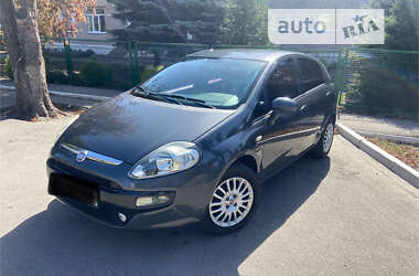 Хетчбек Fiat Punto 2012 в П'ятихатках