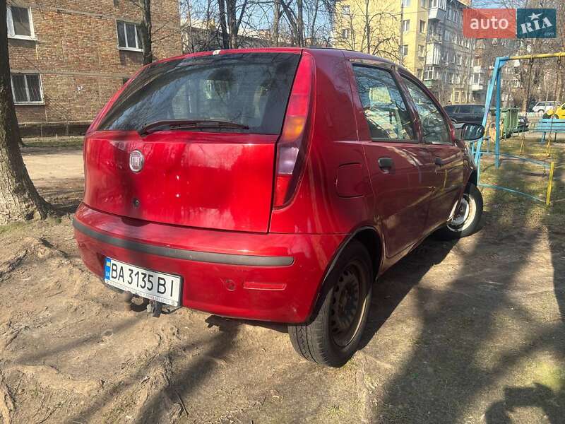 Хэтчбек Fiat Punto 2010 в Киеве фото 7 Хэтчбек Fiat Punto 2010 в Киеве