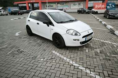 Хэтчбек Fiat Punto 2014 в 