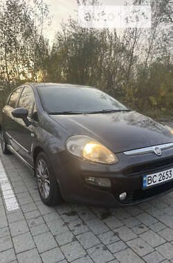 Хетчбек Fiat Punto 2011 в Львові