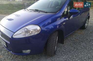 Хетчбек Fiat Punto 2007 в Саврані