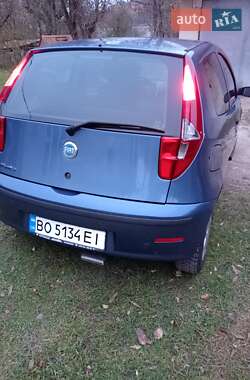 Хетчбек Fiat Punto 2004 в Кременці