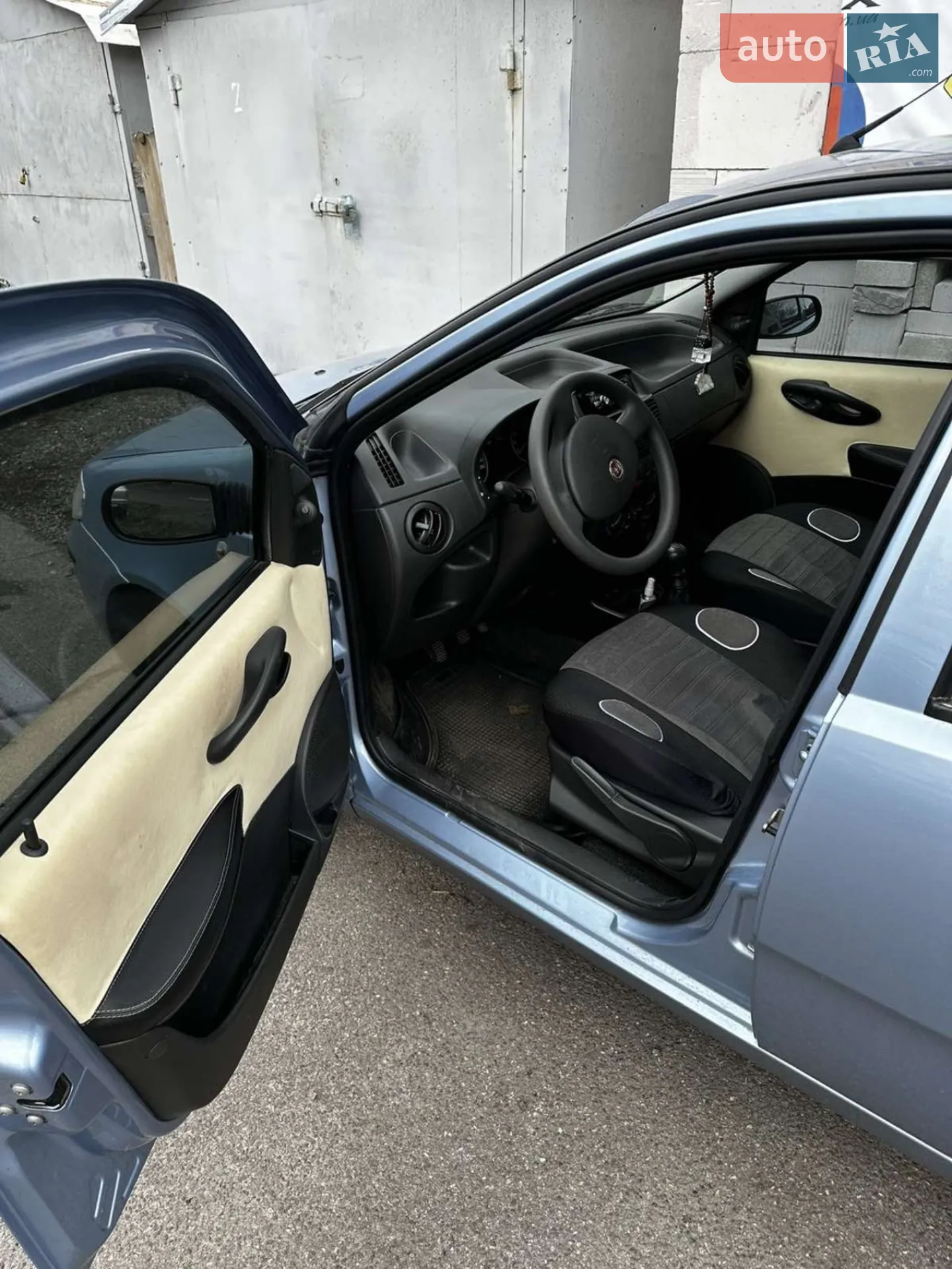 2010 Fiat Punto - мініатюра 5