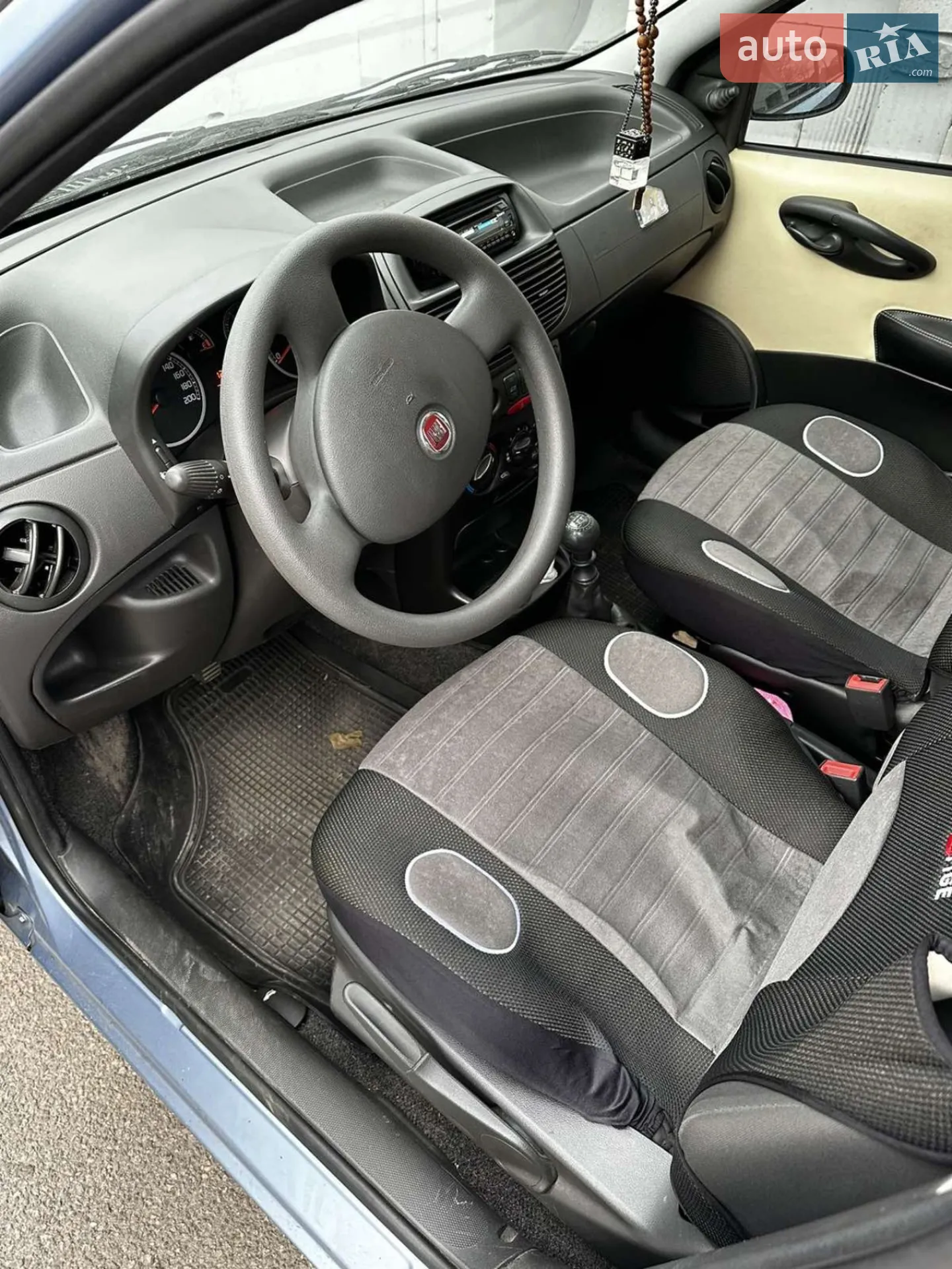 2010 Fiat Punto - мініатюра 4