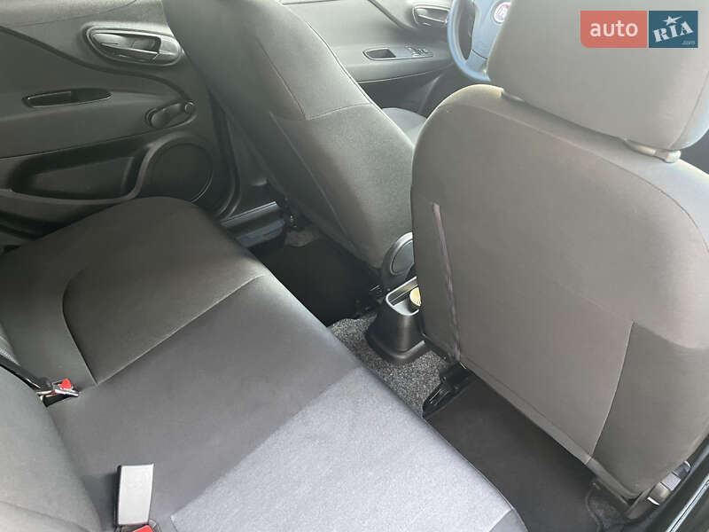 Хэтчбек Fiat Punto 2017 в Луцке