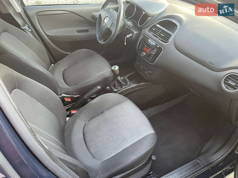Хэтчбек Fiat Punto 2017 в Луцке