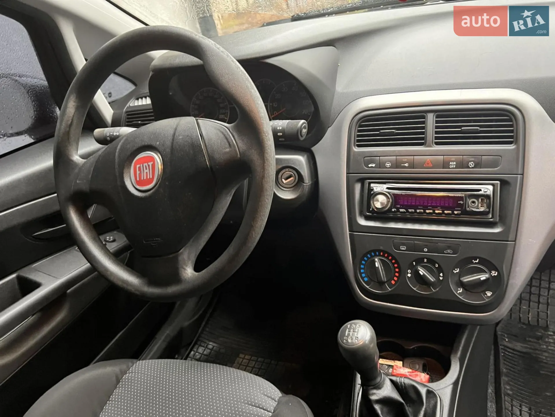 2011 Fiat Punto - мініатюра 9