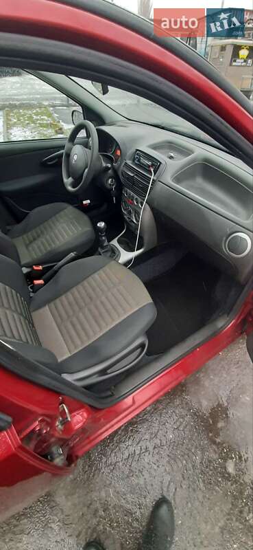 Хетчбек Fiat Punto 2009 в Каневі фото 5 Хетчбек Fiat Punto 2009 в Каневі