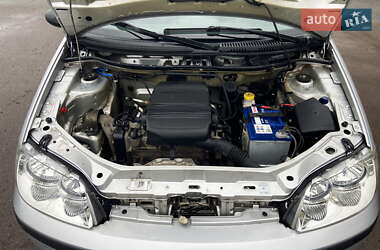 Хэтчбек Fiat Punto 2008 в 