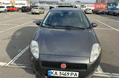 Хетчбек Fiat Punto 2009 в Києві