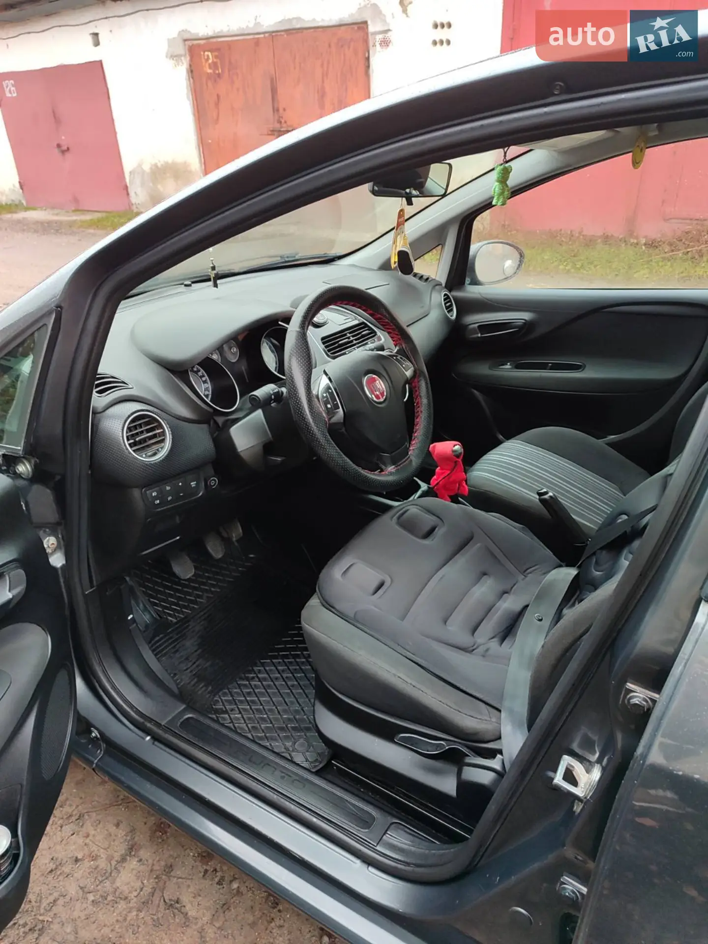 2011 Fiat Punto - мініатюра 6