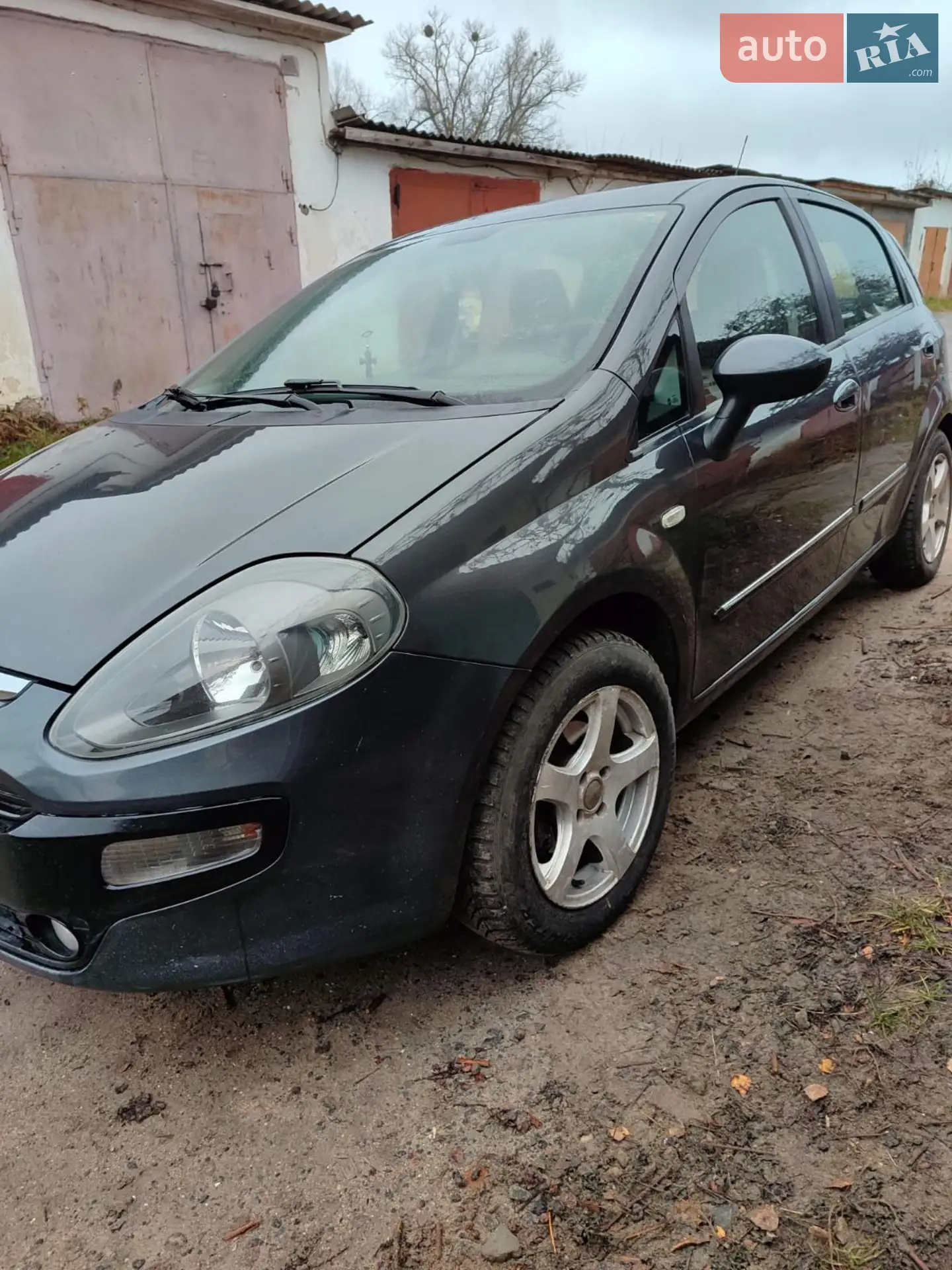 2011 Fiat Punto - фото 1