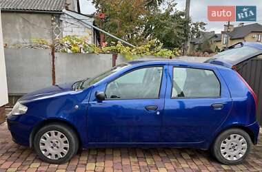 Хэтчбек Fiat Punto 2007 в 
