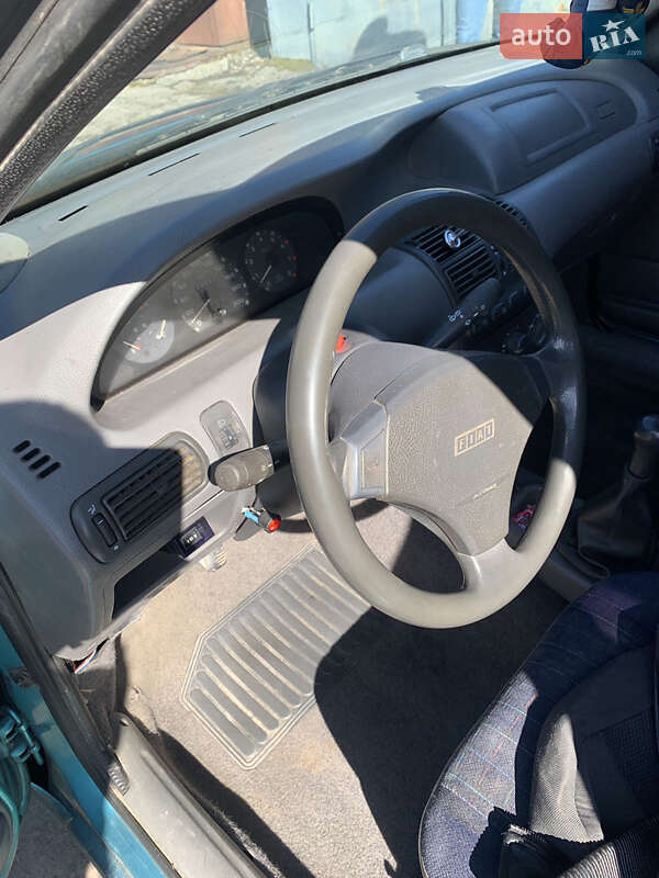 Хэтчбек Fiat Punto 1995 в Трускавце