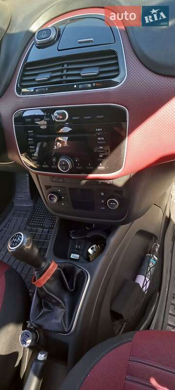 Хэтчбек Fiat Punto 2010 в Ивано-Франковске