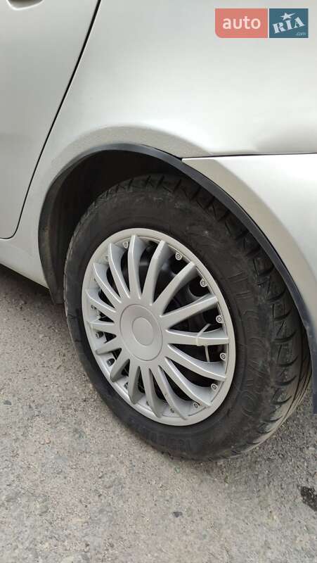 Хэтчбек Fiat Punto 2007 в Днепре