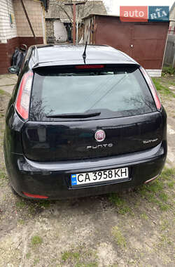 Хэтчбек Fiat Punto 2014 в 