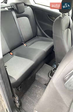 Хэтчбек Fiat Punto 2014 в 