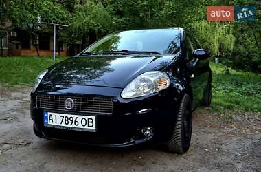 Хэтчбек Fiat Punto 2008 в Киеве