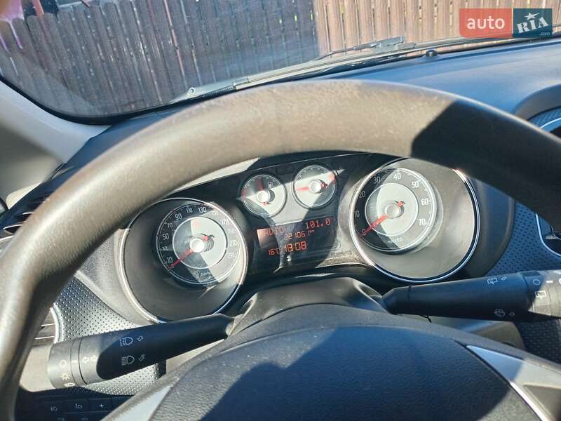 Хэтчбек Fiat Punto 2011 в Стрые