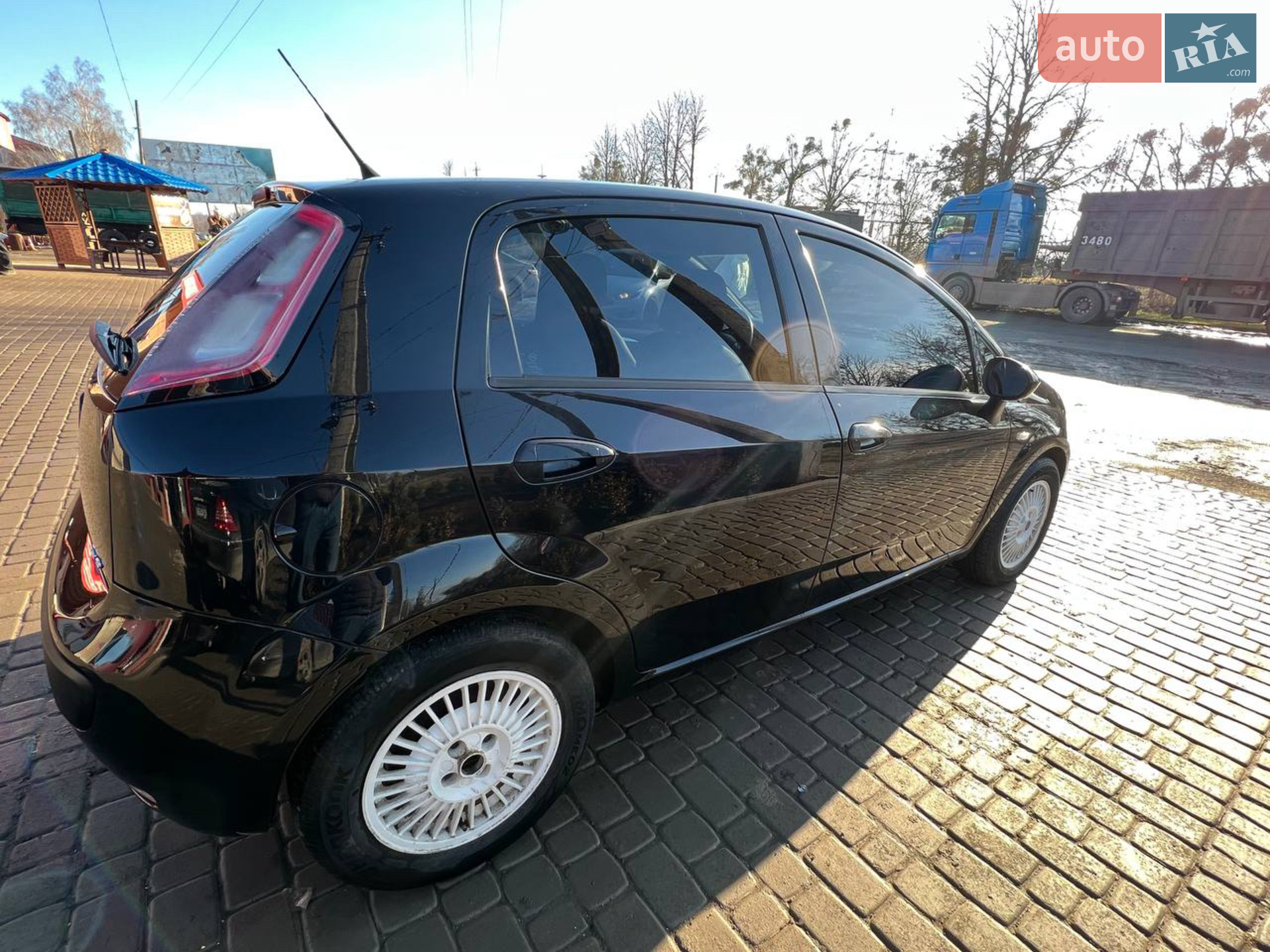 2011 Fiat Punto - мініатюра 7