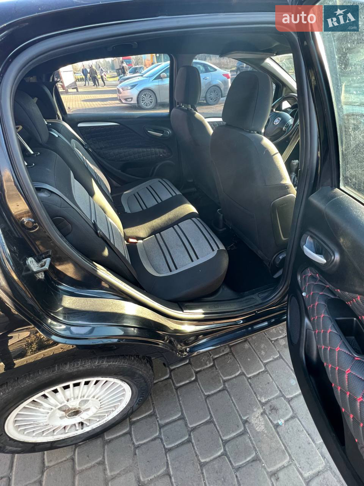 2011 Fiat Punto - мініатюра 17